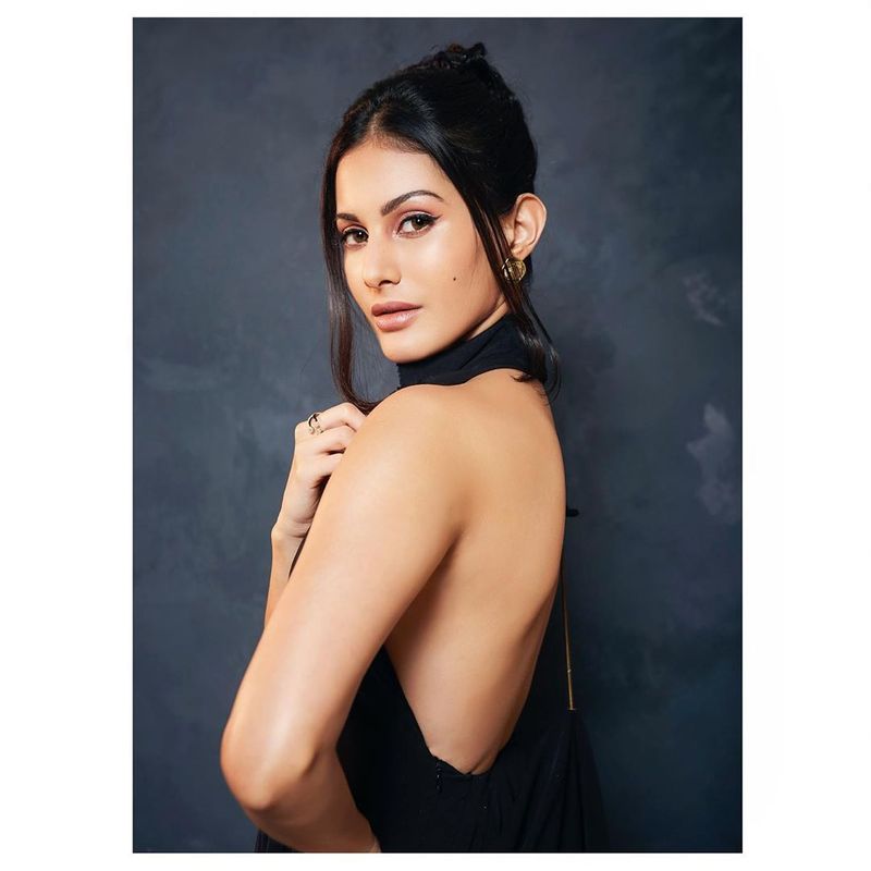 Amyra dastur