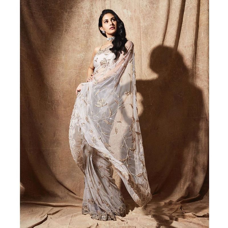 Amyra dastur