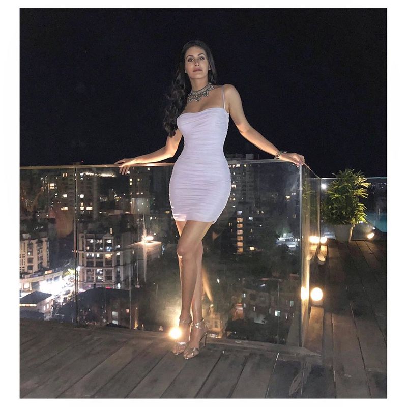 Amyra dastur