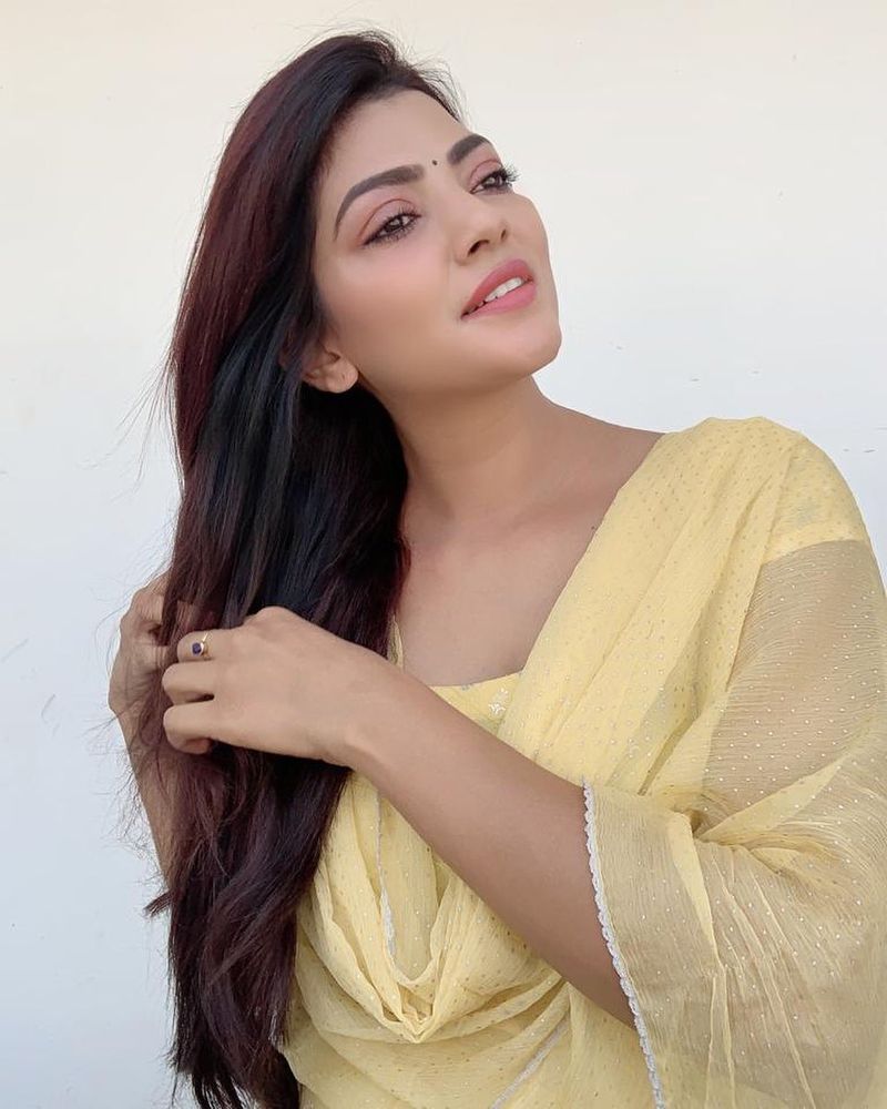 Lahari shari