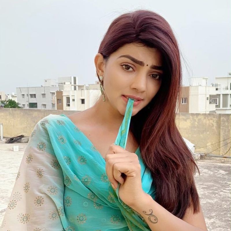 Lahari shari