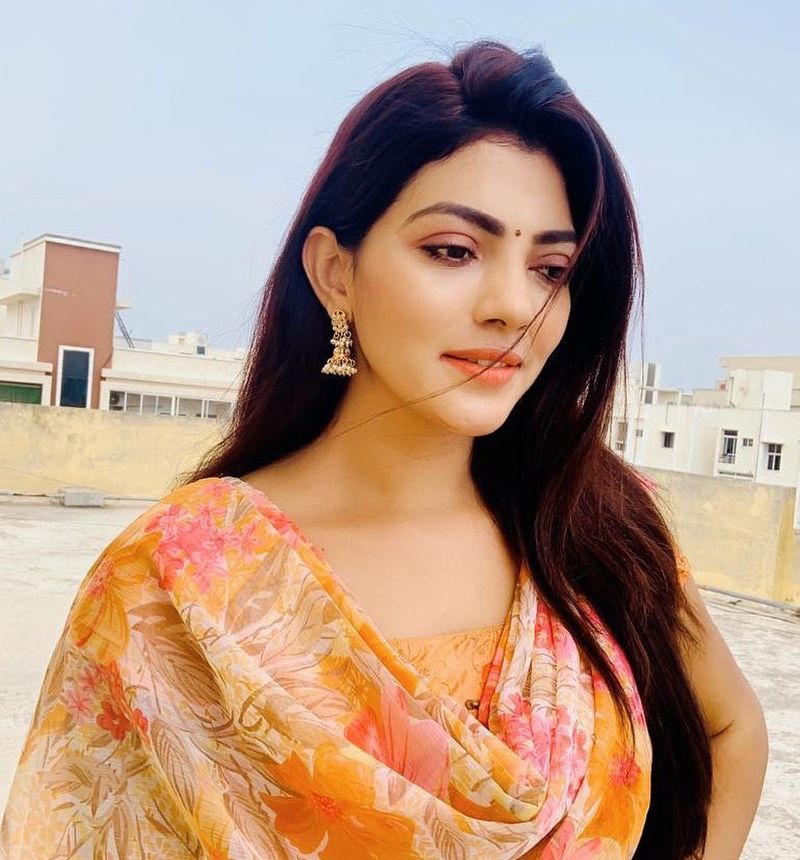 Lahari shari