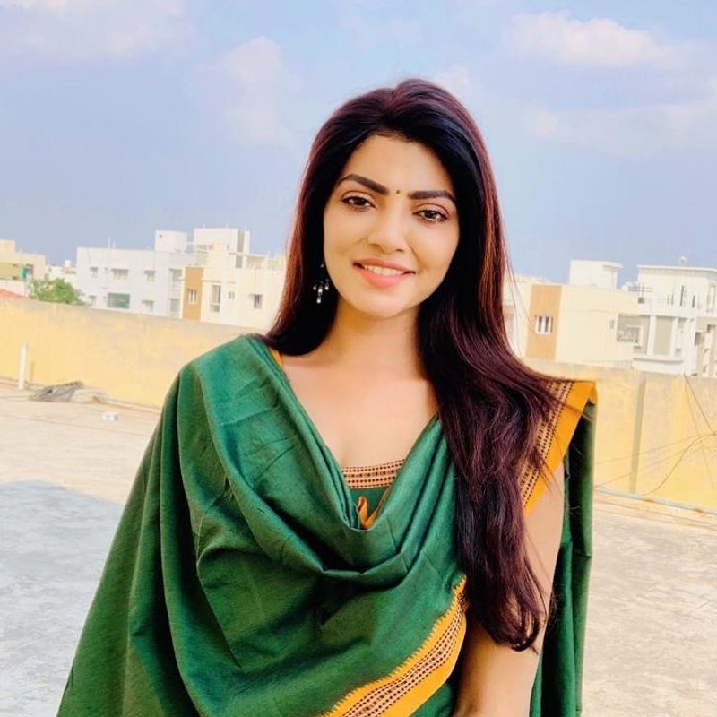 Lahari shari