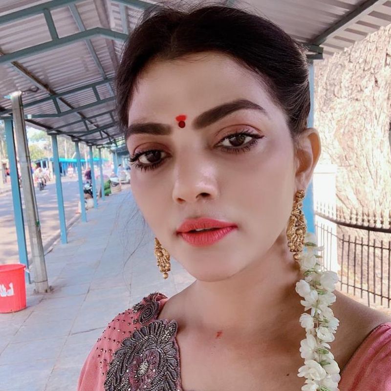 Lahari shari