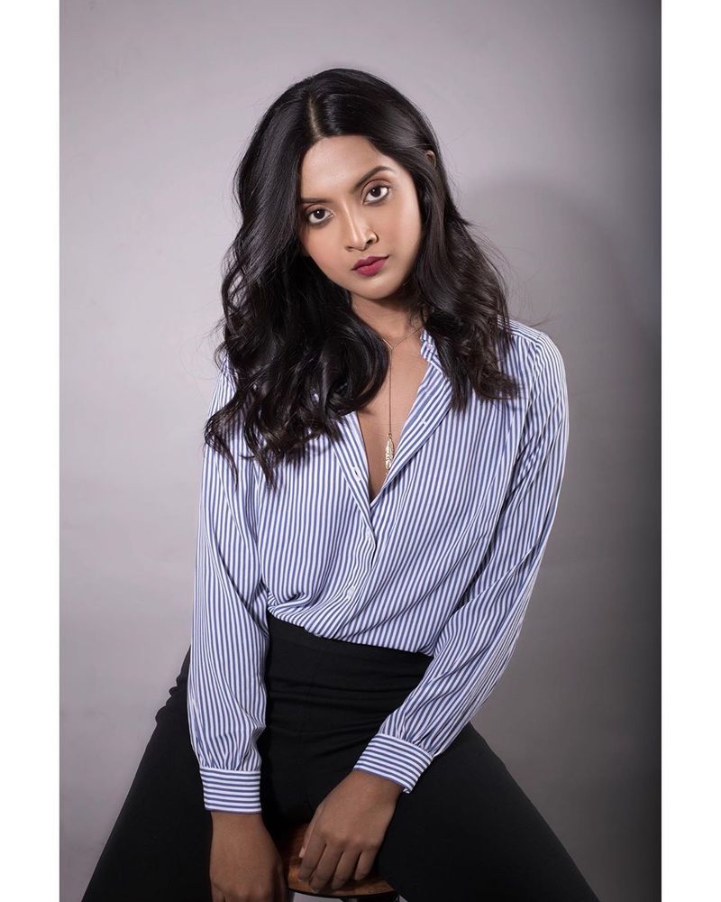 Nivedithaa