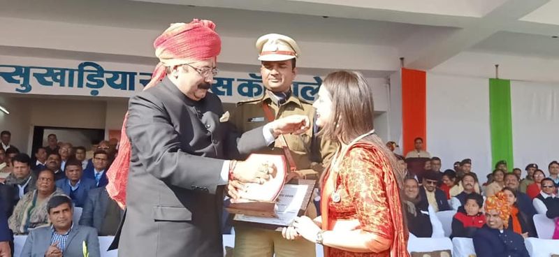 Bhilwara DC Tina Dabi becomes model controlling Covid-19