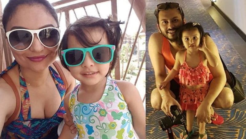 बेटी रियाना के साथ डिंपी और उनके हसबैंड रोहित रॉय।