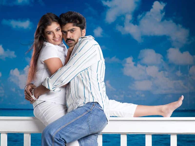 Do you know Nayanthara may be copied this habit  from Simbu