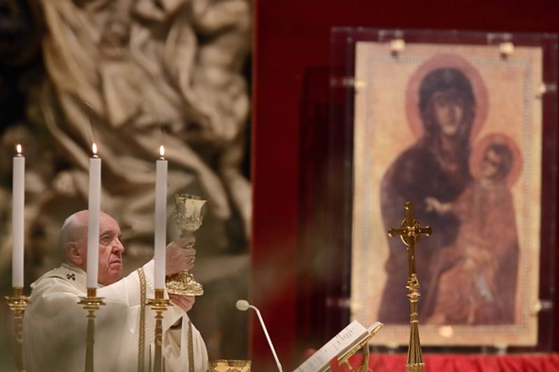  Pope Francis, St. Peter’s Basilica, Rome