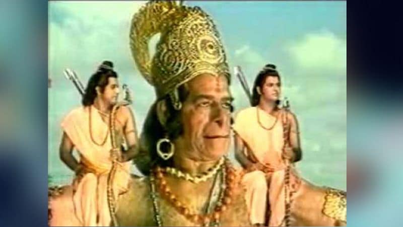 विंदू ने बताया- जब रामायण की शूटिंग खत्म होती थी तो दारा सिंह अपने को-एक्टर्स के साथ स्टूडियो के गेट खोलते थे। जहां सैकड़ों लोग उनके पैर छूने का इंतजार करते थे।