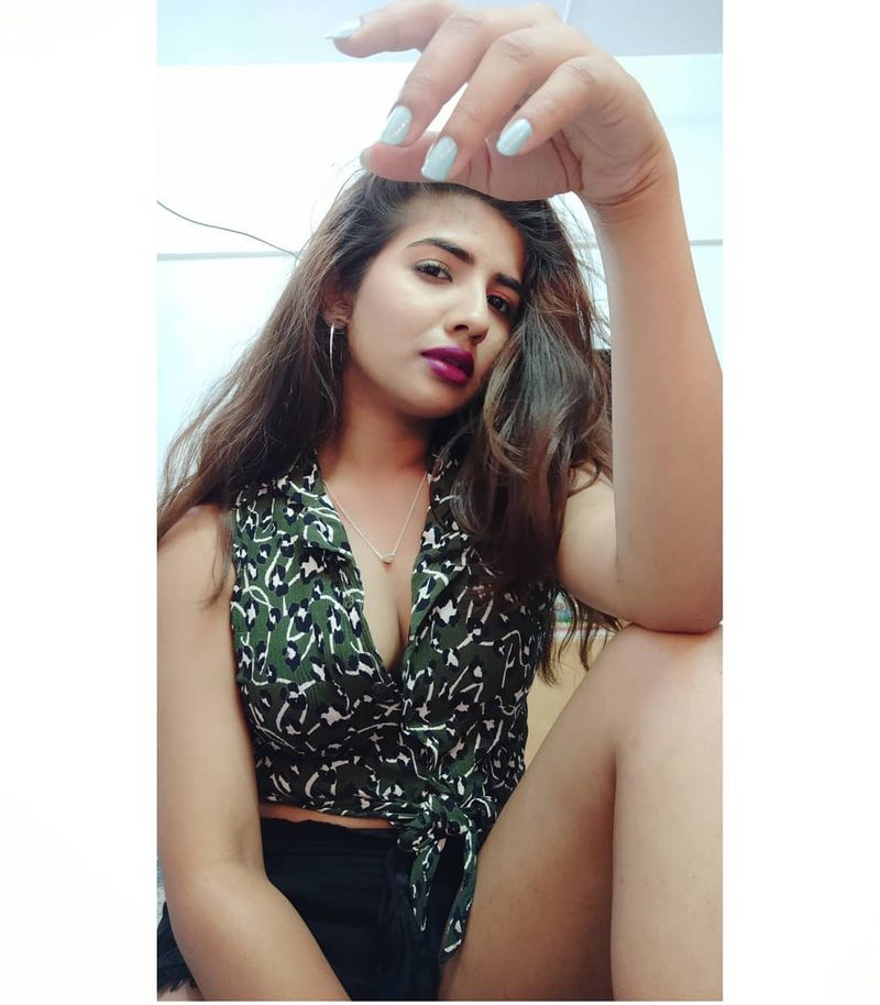 Nishi singh