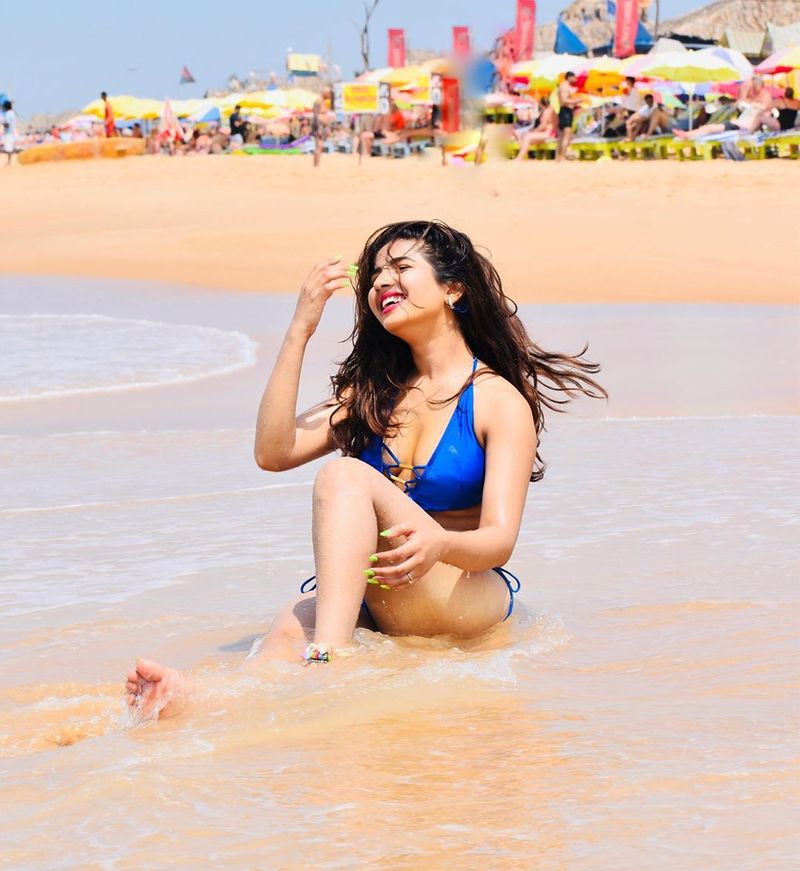 Nishi singh