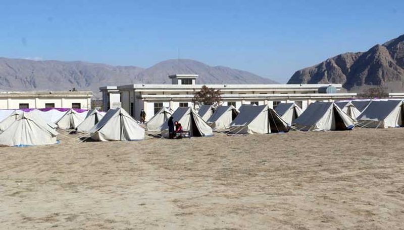 गंदगी के बीच संक्रमित लोग मच्छरों से परेशान थे। क्वारेंटाइन में रखे गए लोगों के मुताबिक, दो हफ्ते उनकी जिंदगी के सबसे मुश्किल हफ्ते थे। 