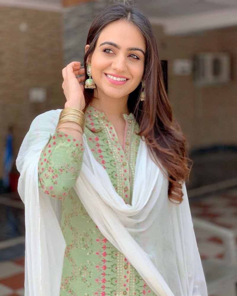 Akshapardasany
