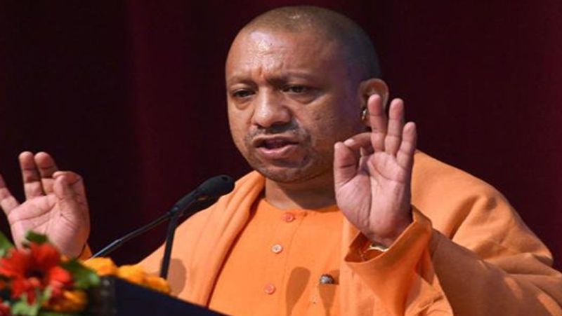 लॉकडाउन बढ़ने से पहले ही सीएम योगी ने टीम-11 के साथ बैठक कर लॉकडाउन के नियमों में कुछ बदलाव करने का निर्णय लिया था। जिसमे 15 अप्रैल से कंस्ट्रक्शन कार्य शुरू होने व रेस्टोरेंट द्वारा भोजन की होम डिलीवरी थी। लेकिन इसे 20 अप्रैल करने का निर्णय लिया गया है। 