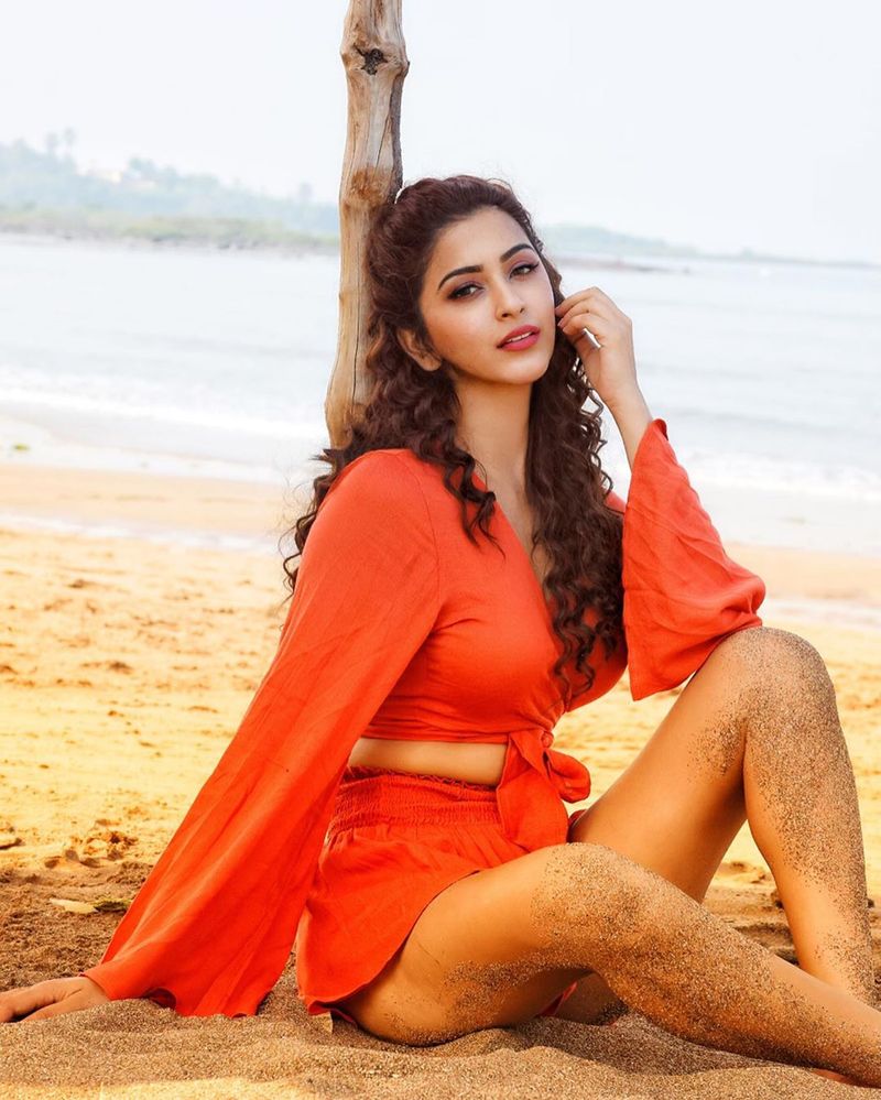 Eshanya maheshwari 