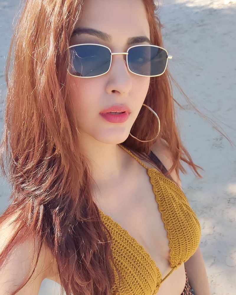 Eshanya maheshwari 