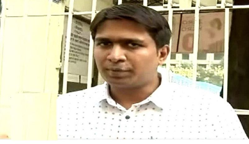 स्थानीय लोगों के अनुसार वहां पहले वह बेकरी का काम करता था। ग्रामीणों की सूचना के अनुसार पिता मुंबई में ऑटो चलाते हैं। कई उत्तर भारतीयों ने ही उसपर पैसे खाने के आरोप लगाए। फेसबुक पर ही उन्हें देख लेने की धमकी भी दी है।

