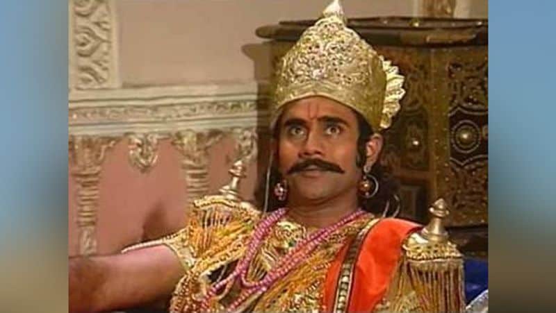 एक किस्से को याद करते हुए पुनीत ने बताया था- हमें मेहमान की तरह खाने पर बुलाया गया लेकिन खाना नहीं परोसा गया। उन्होंने बताया था- एक बार मारवाड़ी उद्योगपति ने मुझे, अर्जुन और रूपा गांगुली को खाने पर बुलाया था लेकिन वहां हमें भोजन नहीं दिया गया।