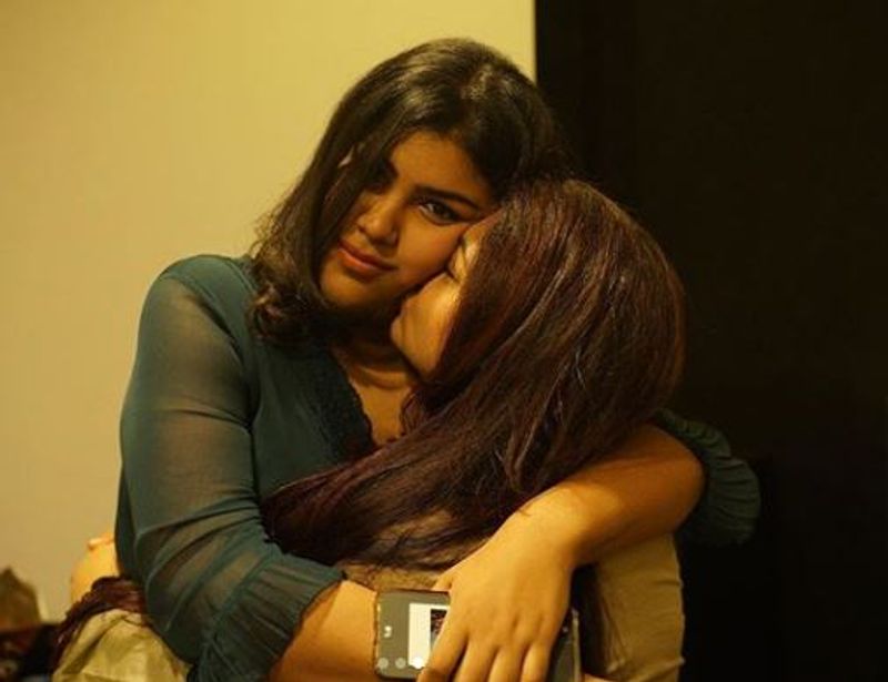 Actress Kushpoo Daughter Anandita Photos 