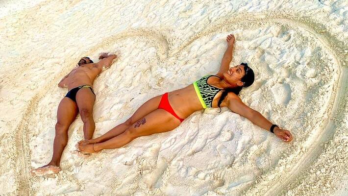 actress pooja first year marriage anniversary bikini photo goes viral actress pooja first year marriage anniversary bikini photo goes viral