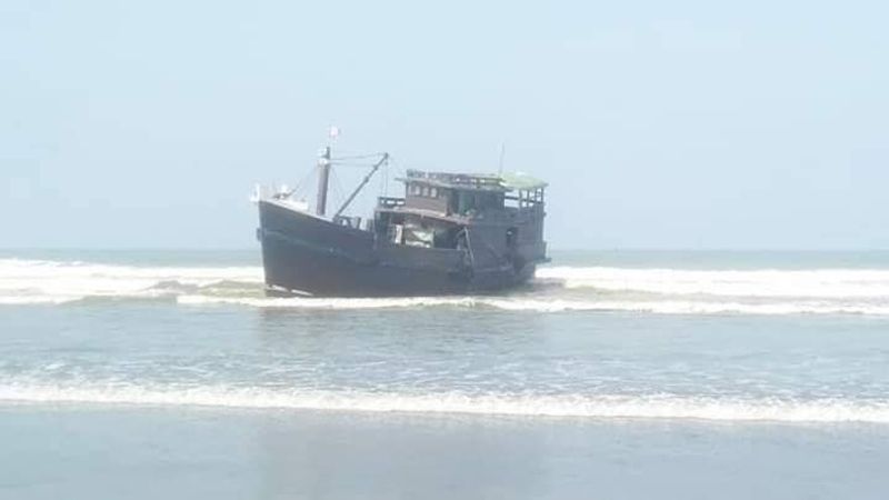 പതിറ്റാണ്ടുകളായി മ്യാന്മാര് ഭരണകൂടം റോഹിംഗ്യകളെ വേട്ടയാടുകയായിരുന്നു. വീടുകള്ക്ക് തീവെച്ചും ആട്ടിയോടിച്ചും കലാപങ്ങള് സൃഷ്ടിച്ചും പതിറ്റാണ്ടുകളായി മ്യാന്മാറിന്റെ മണ്ണില് റോഹ്യംഗ്യകള് കൊല്ലപ്പെടാന് തുടങ്ങിയിട്ട്. 