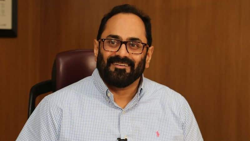 rajeev chandrasekhar says thanks to bengaluru victoria hospital staffs for their fight against covid 19 pandemic