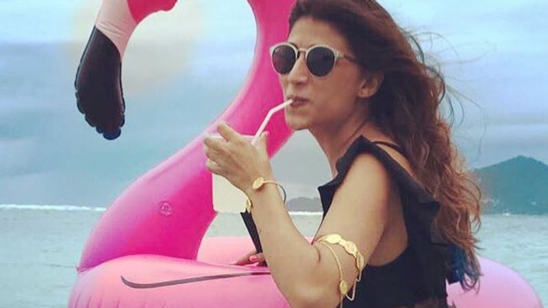 उन्हें दो बार दिल का दौरा आ चुका है। उनकी बायपास सर्जरी भी की जा चुकी है, लेकिन अब उनके परिवार ने चैन की सांस ली है। 60 साल की करीम मोरानी कोरोना वायरस को हराकर स्वस्थ हो गए हैं।