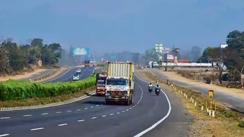 Highway Toll free Fee to go upfrom today in tamilnadu