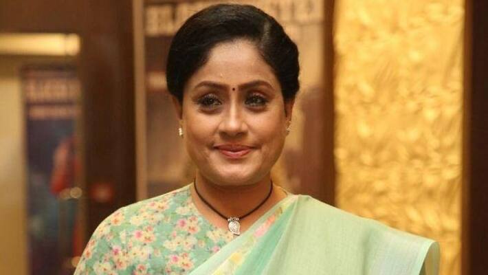 bjp leader vijayashanthi fires on cm kcr over dalita bandhu scheme - bsb bjp leader vijayashanthi fires on cm kcr over dalita bandhu scheme - bsb