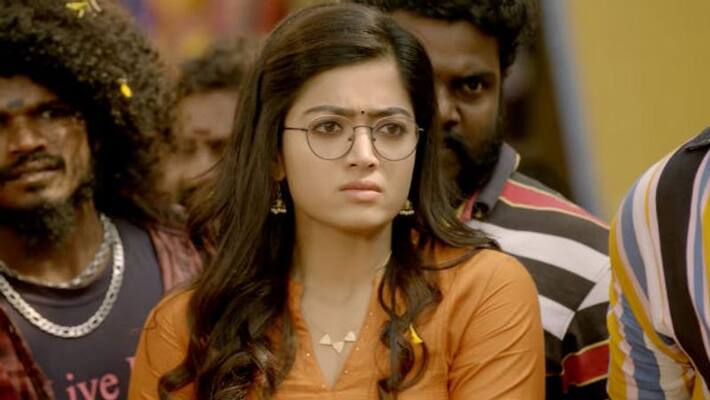 Rashmika mandanna kannada Moive Controversial scene creating issue Rashmika mandanna kannada Moive Controversial scene creating issue