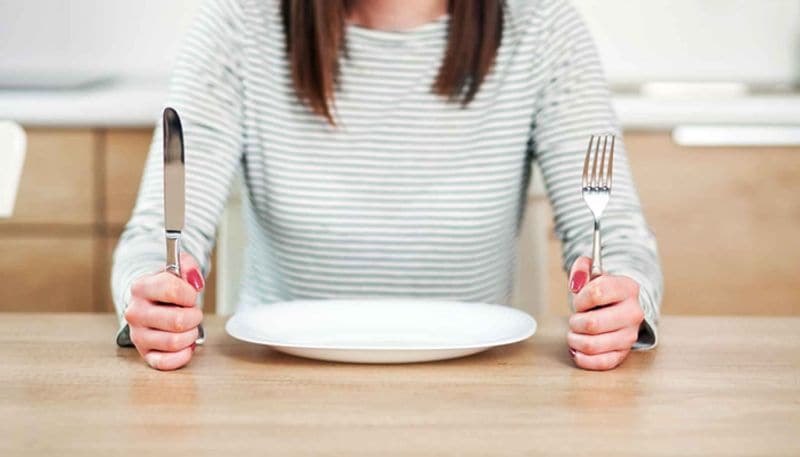 five bad eating habits that Lead to weight gain