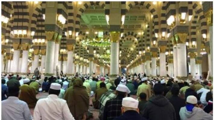 taraweeh prayer in Al Masjid an Nabawi on Ramadan taraweeh prayer in Al Masjid an Nabawi on Ramadan