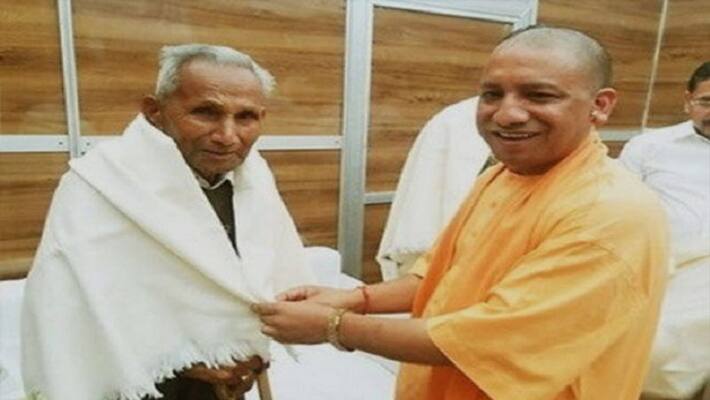 yogi adityanathd s father passed away yogi adityanathd s father passed away