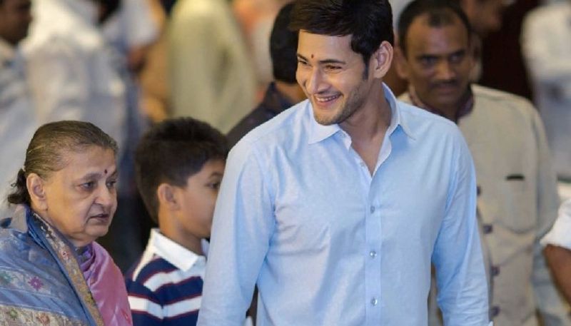 Mahesh Babu live chat interaction with fans, reacts on movie with Rajamouli
