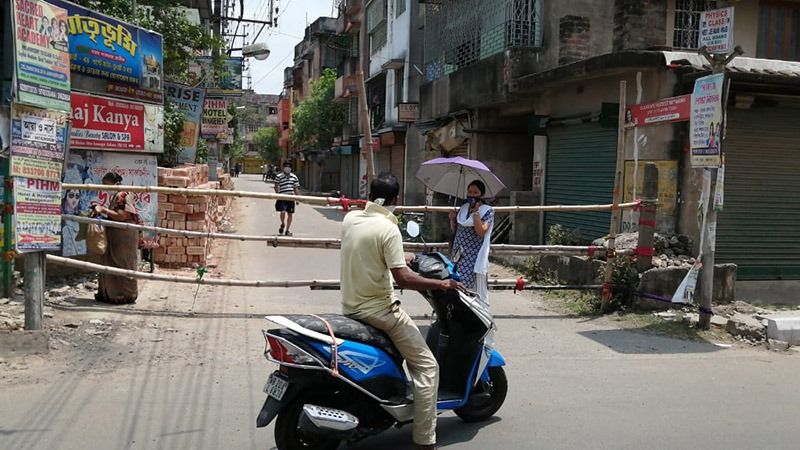 রাজপুর-সোনারপুর পুরসভার এলাকাগুলি কলকাতা পুর-সংলগ্ন হওয়ায় এখানে বাড়তি নজরদারি চালানো হবে।