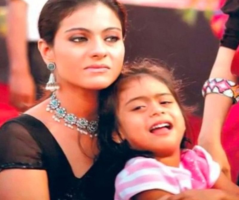 জানা গিয়েছে, বলিউডে ডেবিউ নিয়ে এখন কোনও চিন্তা ভাবনা নেই দেবগণ পরিবারের।