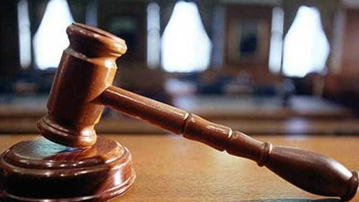 Bombay court refuses urgent order on plea over migrants' unrest Bombay court refuses urgent order on plea over migrants' unrest