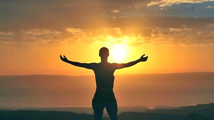 leave bed at this time in morning to gain beauty, long life and money KPI leave bed at this time in morning to gain beauty, long life and money KPI