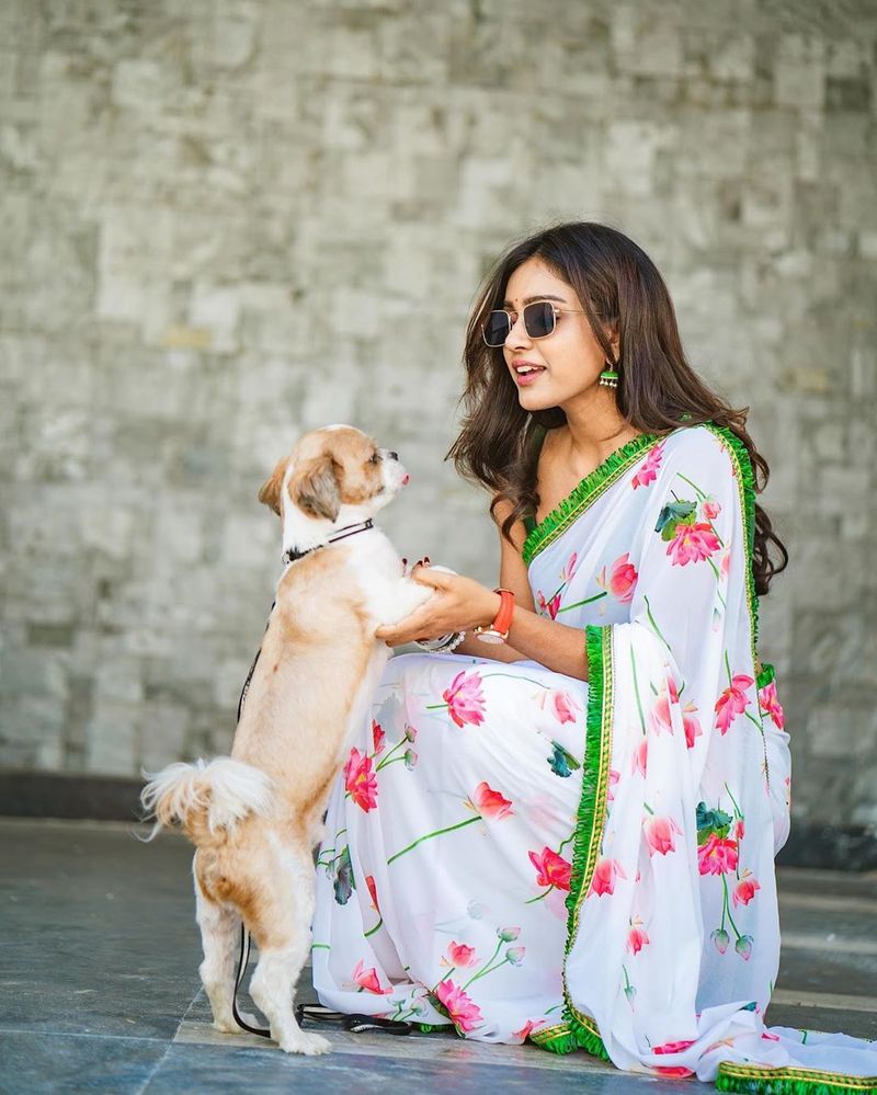 Vithika Sheru Instagram stylish photos