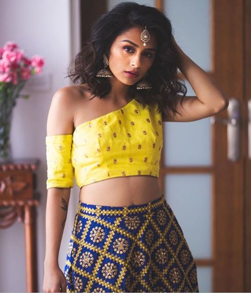 Super Singer Pragathi Morden Photos