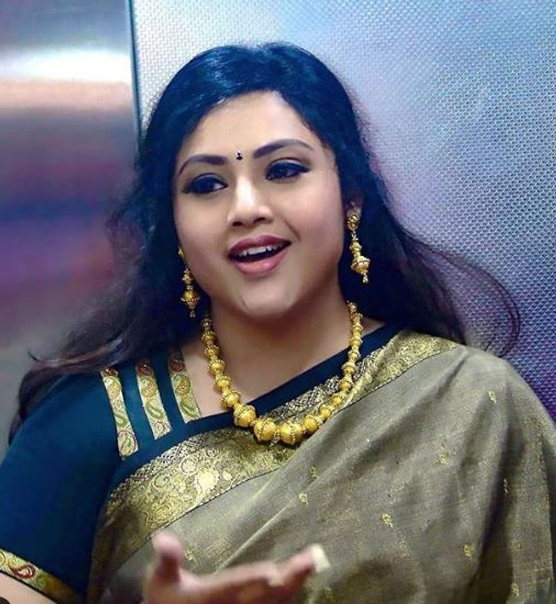 Actress Meena Latest Gallery