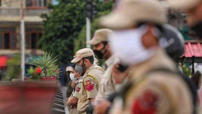 pakistan pushing covid19 infected militants into kashmir says j&k dgp pakistan pushing covid19 infected militants into kashmir says j&k dgp