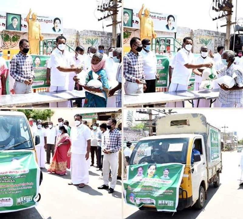 Minister M.R vijaya baskar gives grocery products to karur people