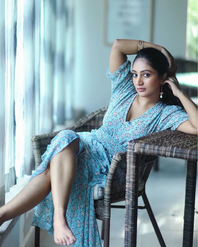 Actress Bommu Lakshmi photo Gallery