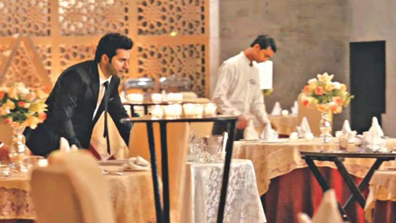 নিজের অভিনয় দক্ষতা দিয়ে বি-টাউনে তিনি নিজের জায়গা প্রমাণ করে দিয়েছেন। সময়ের সঙ্গে সঙ্গে তিনি নিজেকে আরও যোগ্য প্রমাণ করে তুলেছেন।