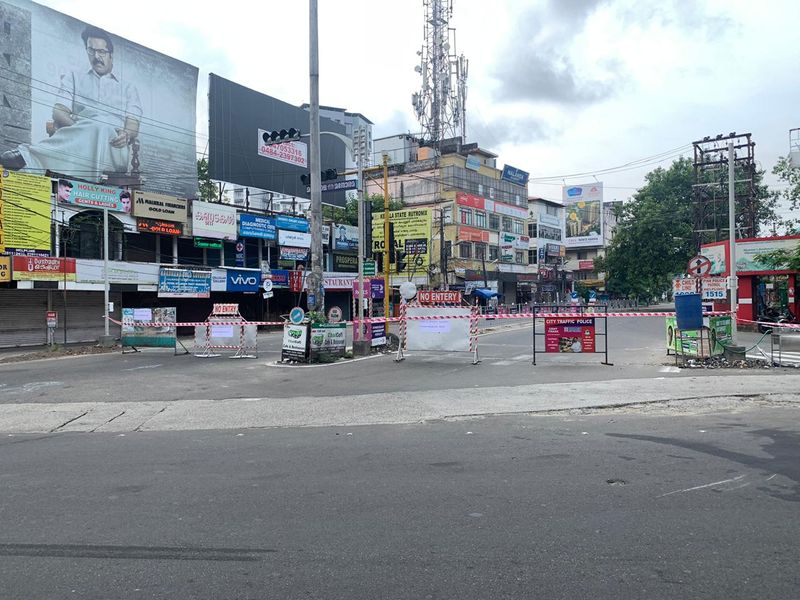 കൃഷിക്കാര്ക്കും വിവിധ കൃഷിപ്പണികള് ചെയ്യുന്നവര്ക്കും കാര്ഷിക വൃത്തിയിലേര്പ്പെടാം. കാര്ഷിക വിളകളുമായി ബന്ധപ്പെട്ട് പ്രവര്ത്തിക്കുന്ന (സംഭരണം, മാര്ക്കറ്റിംഗ്, വില്പന ) ഏജന്സികള്ക്കും പ്രവര്ത്തനാനുമതിയുണ്ട്. കൃഷി വികസനവും കര്ഷകരുടെ ക്ഷേമവുമായി ബന്ധപ്പെട്ട് പ്രവര്ത്തിക്കുന്ന സഹകരണ സൊസൈറ്റികള്ക്കും പ്രവര്ത്തന അനുമതിയുണ്ടാകും.