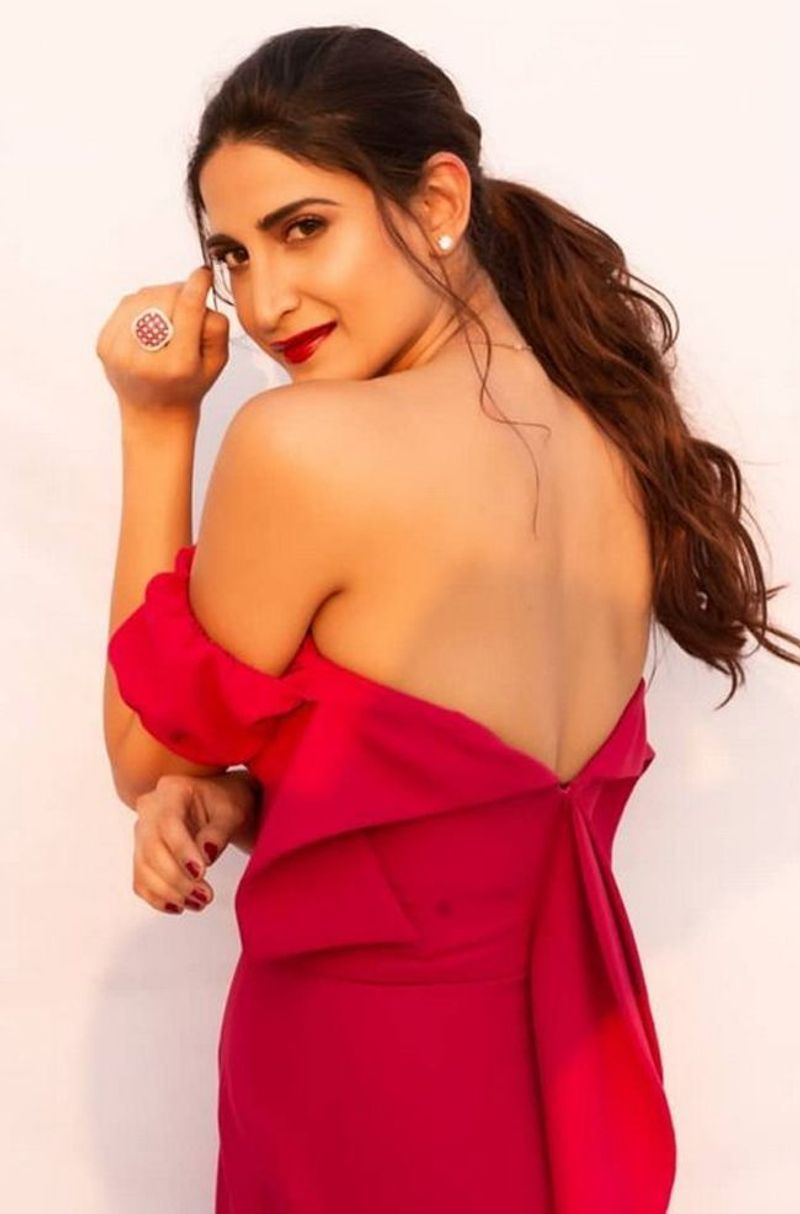 The Lipstick Under My Burkha actress is going viral like hot cake