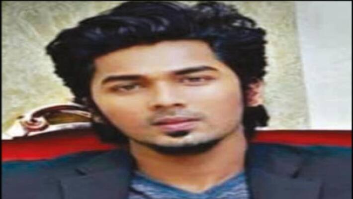 Rape of a female employee of a private company .. Cheating on 6 women .. Charge sheet filed against romantic Romeo Kasi. Rape of a female employee of a private company .. Cheating on 6 women .. Charge sheet filed against romantic Romeo Kasi.