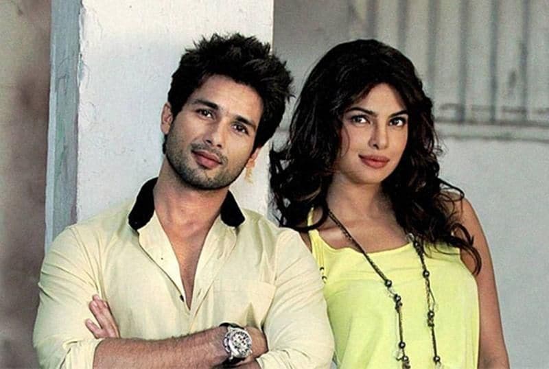However, Priyanka was once dating Shahid Kapoor, who is now married to Mira Rajput and has two kids. Yes, both got close during the shooting of Kaminey, and their relationship grew with time.
